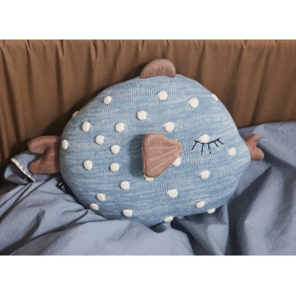 COJÍN DECORATIVO INFANTIL PEZ GLOBO FINN