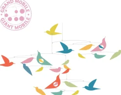 Móvil de pájaros de colore